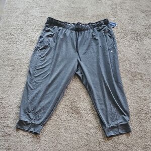 NIKE Women's DRI-FIT Athletic Training Jogger Pants